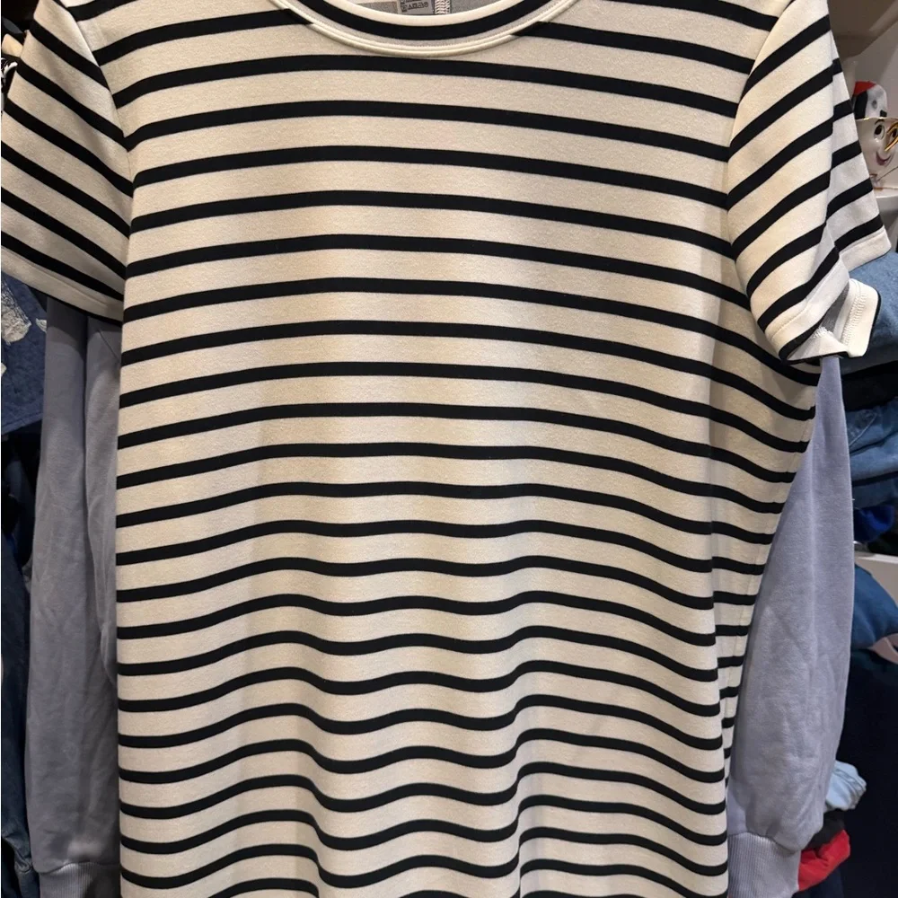 SPANX Black and White Striped Midi Dress - Picture 6 of 9
